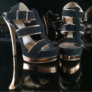 Aldo Black/Rose Gold 5" platform heels