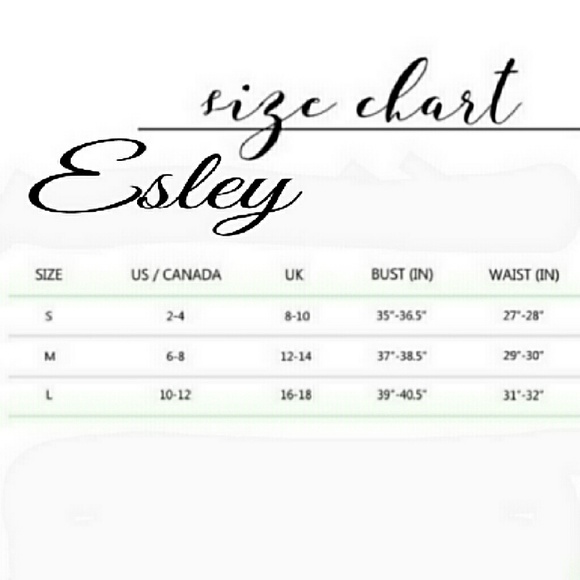 S & M left! Esley Boho bell sleeved dress - Picture 4 of 4