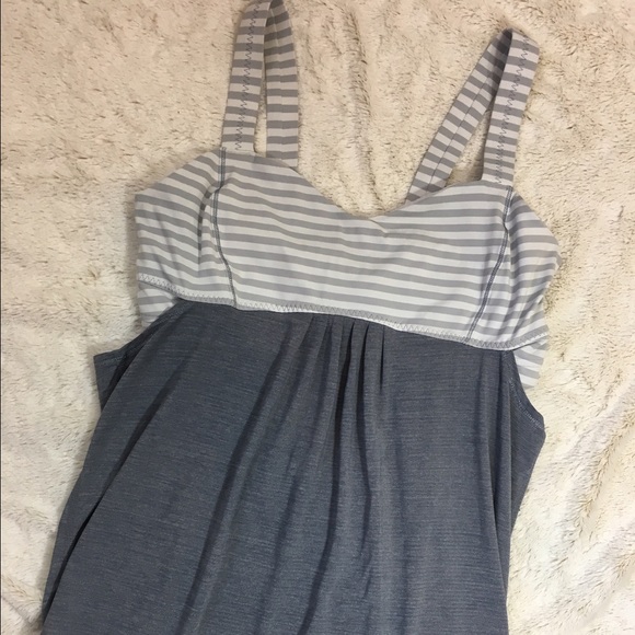 CCO 🎉 Lululemon Back on Track Tank