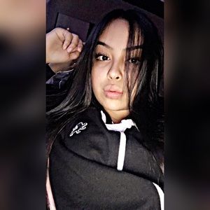 Meet your Posher, Mayra