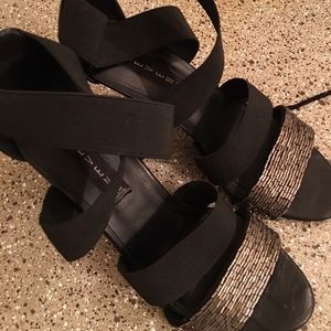 Steve Maden pumps 7.5