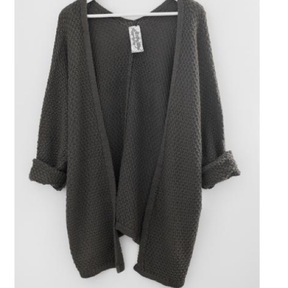 LAST 1 🎉ACCEPTING OFFERS🎉 - Picture 2 of 2