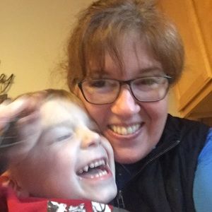 Meet your Posher, Monica