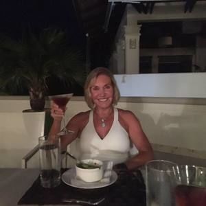 Meet your Posher, Linda