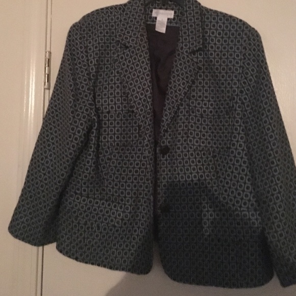 3/4 length sleeved twill jacket. Worn 2-3 times.