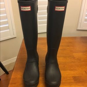 Hunter boots Size 9