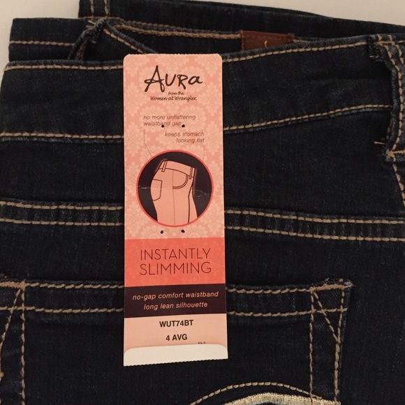 Aura jeans