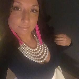 Meet your Posher, Melanie