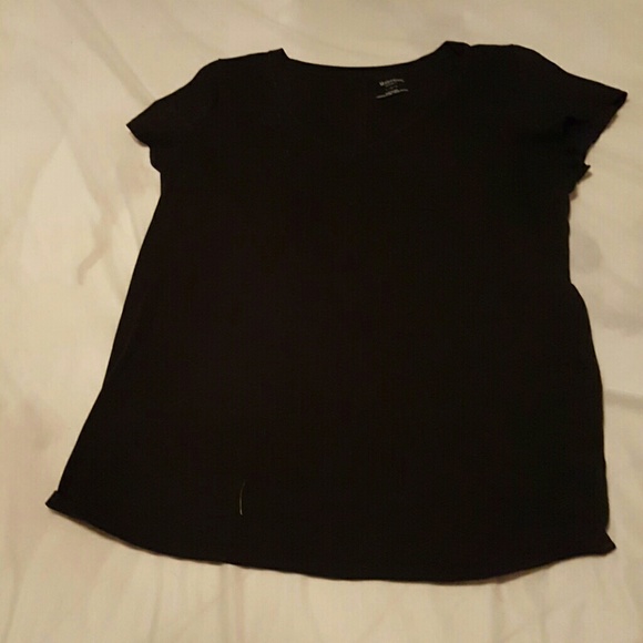 Black maternity V-neck T-shirt