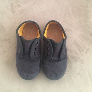 Toddler Toms