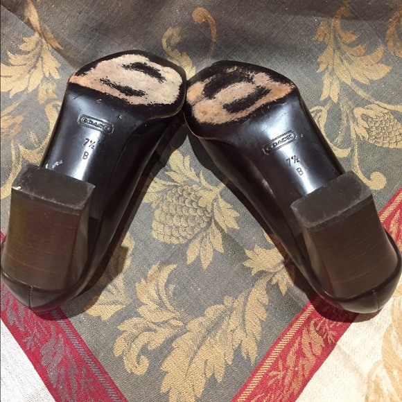 Shoes - Picture 4 of 4