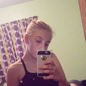 Meet your Posher, Alyssa