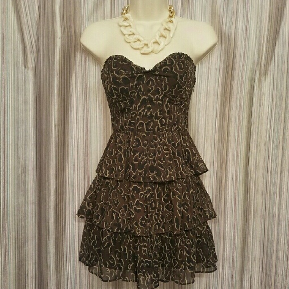 🎀GUESS Ruffle Leopard Dress - Picture 2 of 4