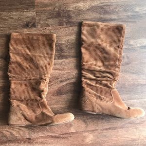 UGG Suede boots 9
