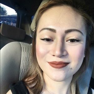 Meet your Posher, Zara