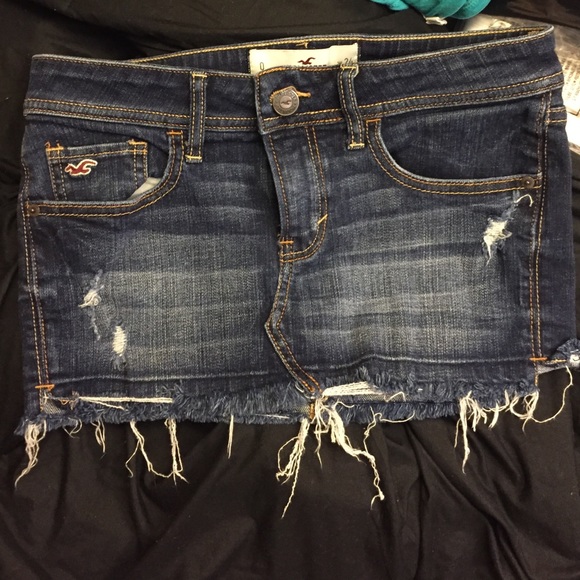Hollister jean skirt size 0