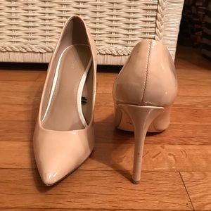 Express Nude Pumps