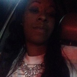 Meet your Posher, Denisha