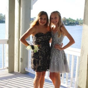 Meet your Posher, Caroline