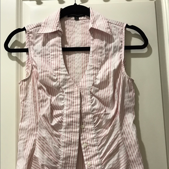 Express short sleeves.