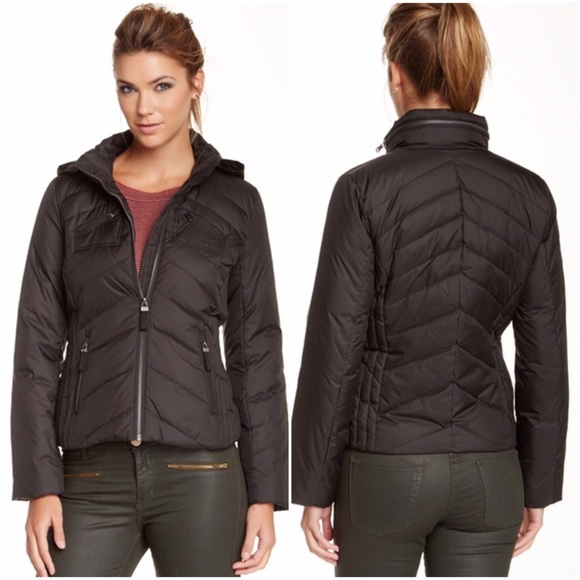 Andrew Marc Jackets & Blazers - Downtown Chic Designer Puffer Puffy Coat / Jacket