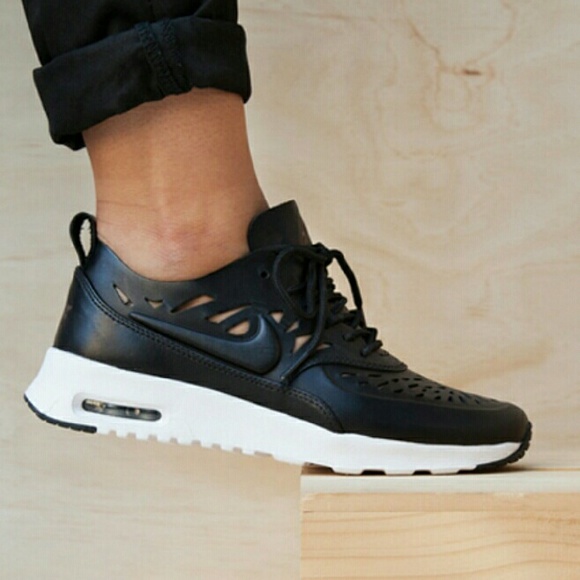 Nike Shoes - Black Nike Thea Joli