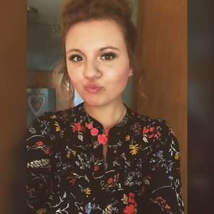 Meet your Posher, Brooke