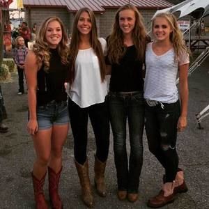 Meet your Posher, Mackenzie