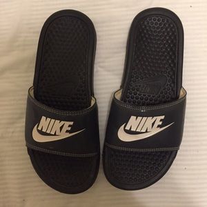 Nike slip ons
