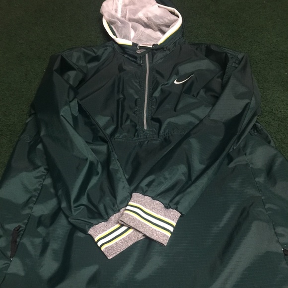 Nike Other - Nike Green Windbreaker