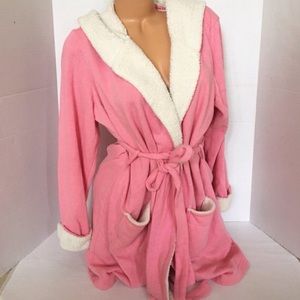 VIctoria's Secret Robe