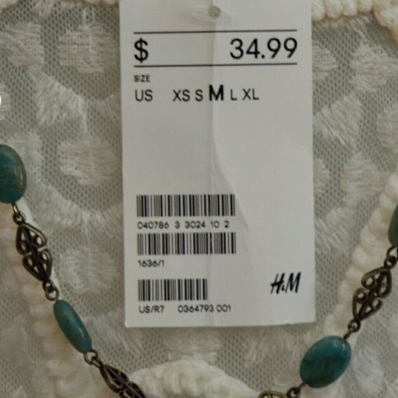 H&M Medium Blouse - Picture 3 of 3