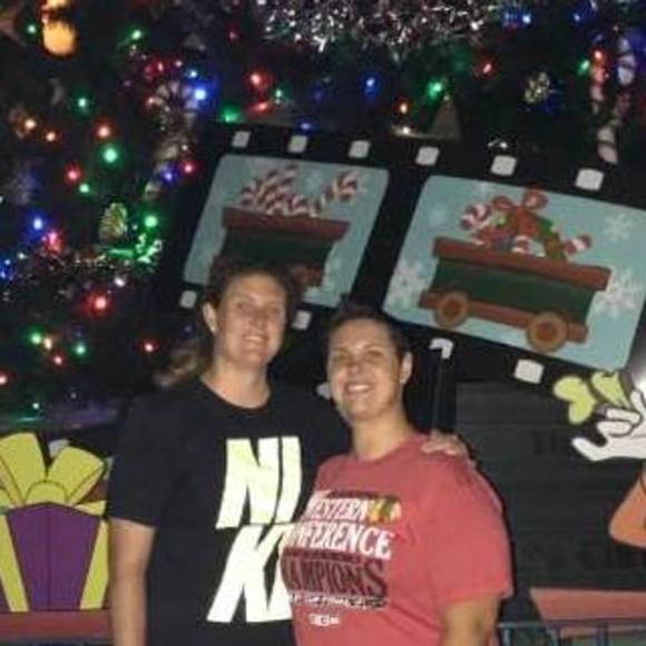 Meet your Posher, Melissa - Picture 1 of 1