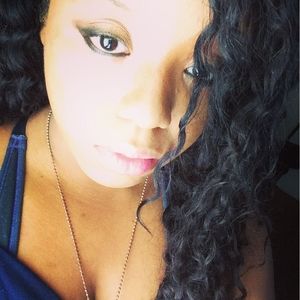 Meet your Posher, Qiana