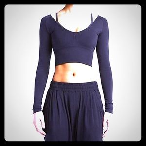 BNWT Nike seamless long sleeve crop top