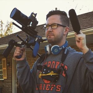 Meet your Posher, Davis