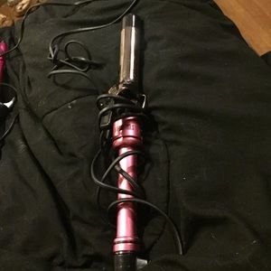 1 1/4 inch curling iron