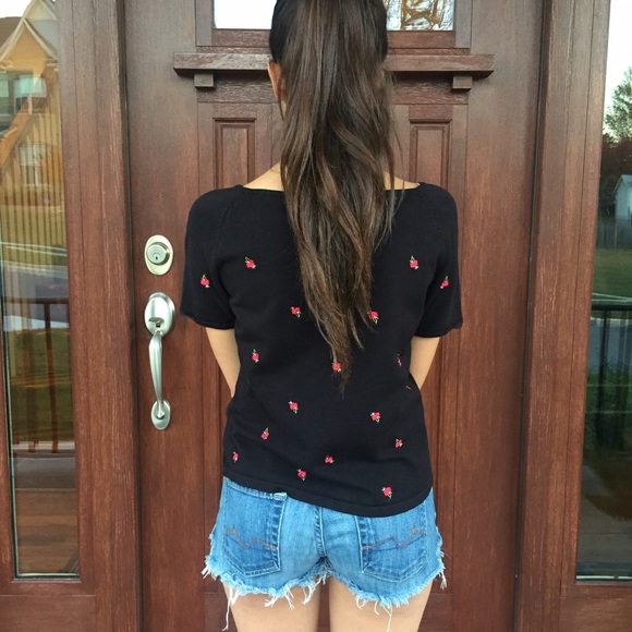 Floral embroidered sweater T-shirt - Picture 1 of 4