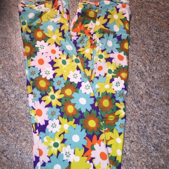 LuLaRoe TC Flower Leggings