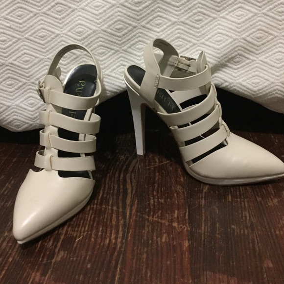 Brand new heels never worn.