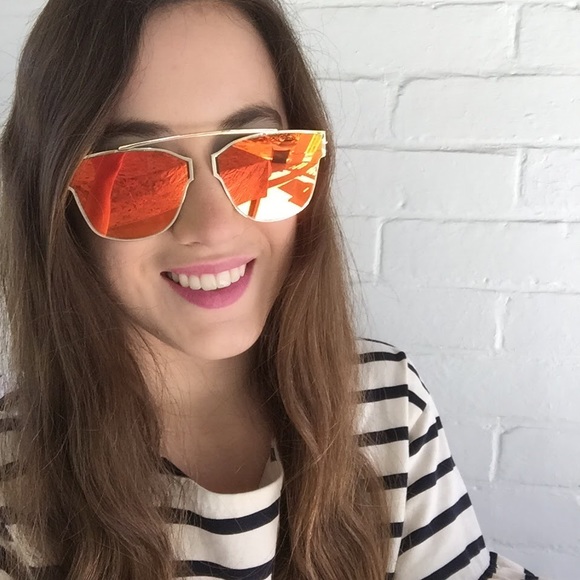 🆑 "Camilla" Sunglasses || Gold & Orange Mirror - Picture 4 of 6