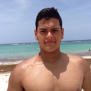 Meet your Posher, Sebastian