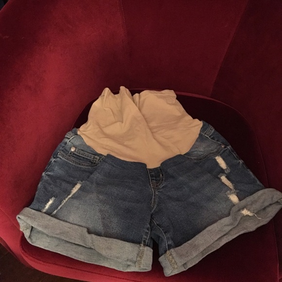 Maternity denim shorts