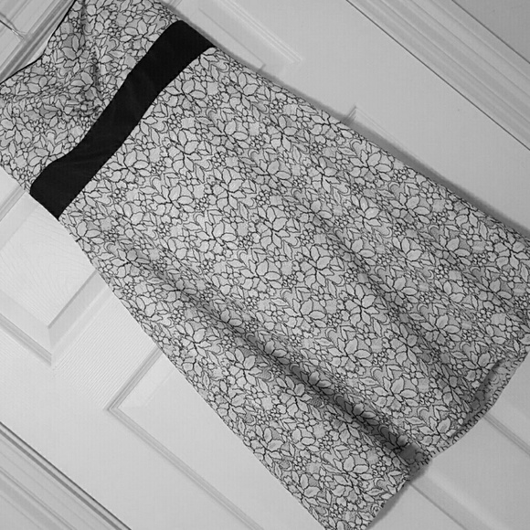 White House Black Market sz 8 cocktail dress