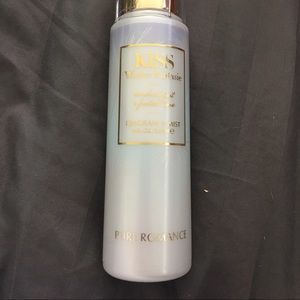 Pure romance kiss winter fantasie