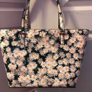 KATE SPADE cedar street daisy tote
