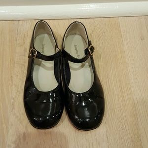 Girls black patent buckle shoes