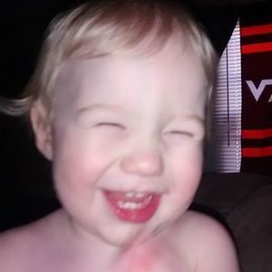 Meet your Posher, Sunny