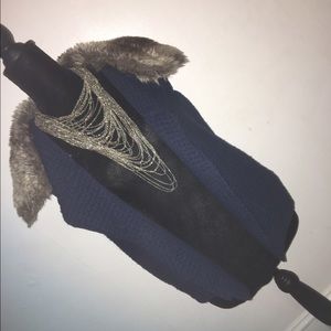 Sweater vest