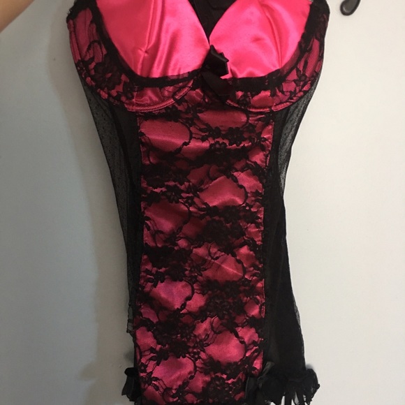 Pure romance lingerie eye candy - Picture 1 of 1